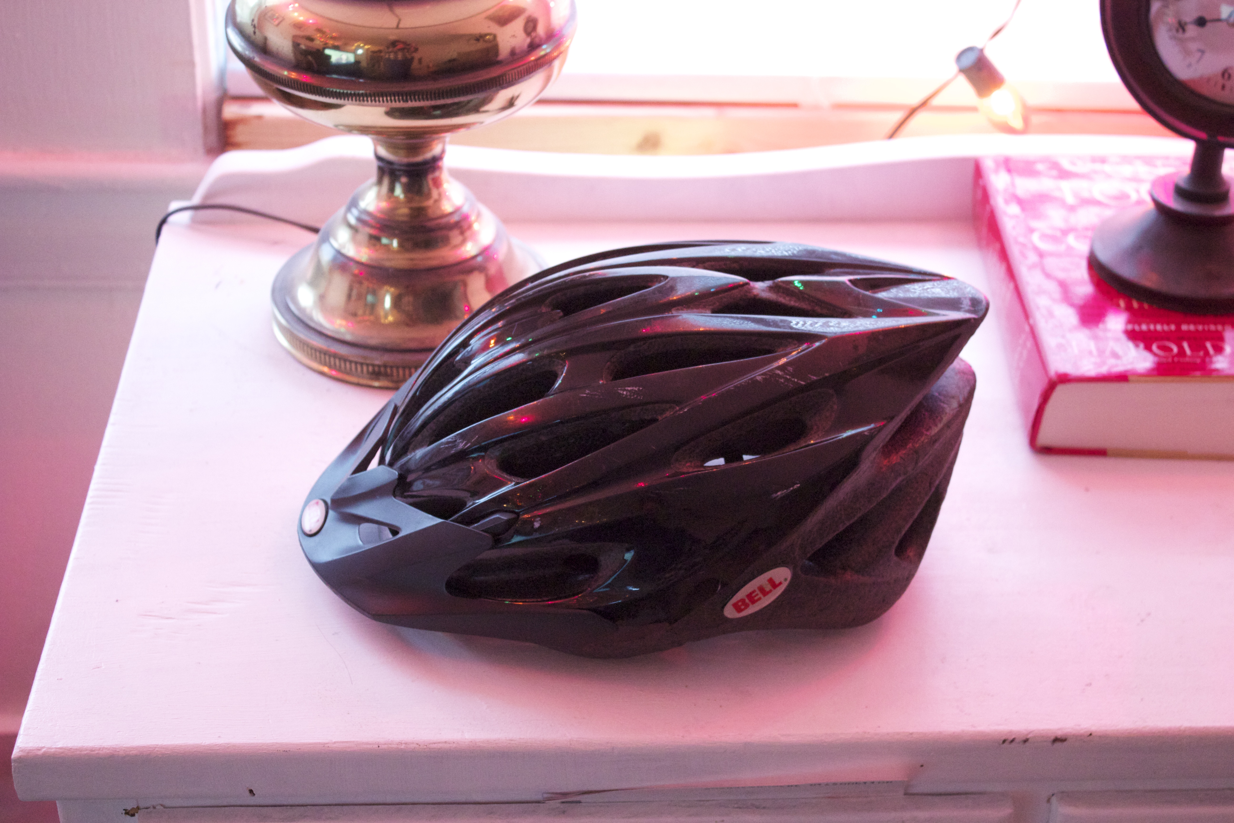 Choosing The Best Touring Biking Helmet Bicycle Touring Guide