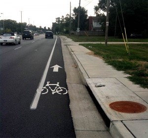 narrow bike path