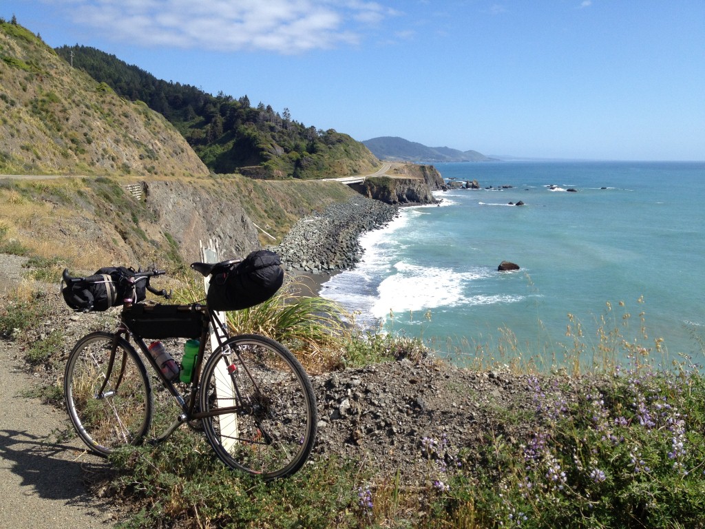 pacific-coast-highway-bicycling